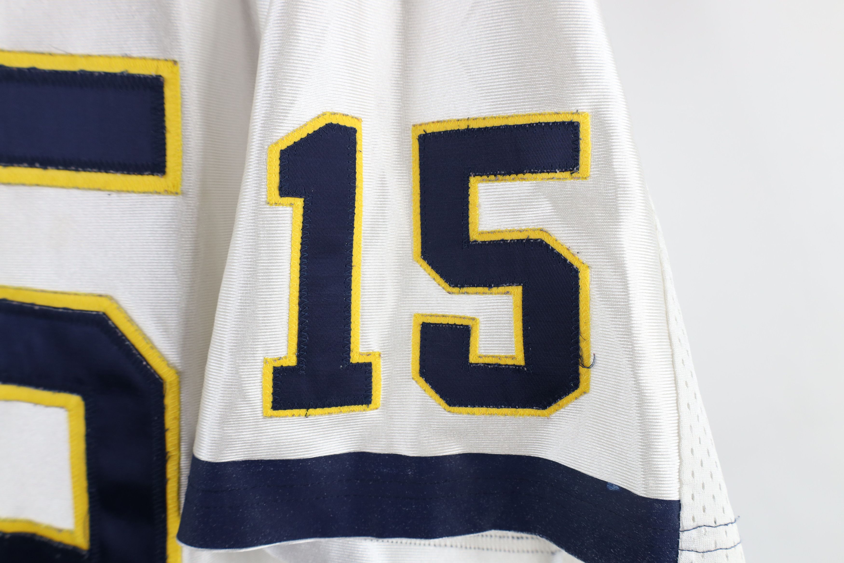 Vintage Vintage Nike Authentic University of Michigan Football #15 Size US XL / EU 56 / 4 - 14 Thumbnail