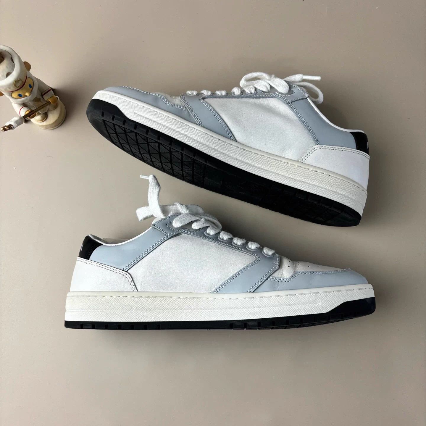 Prada Prada White Blue Triangle Logo Sneakers 37 EU 98% New Size US 6 / IT 36 - 6 Thumbnail