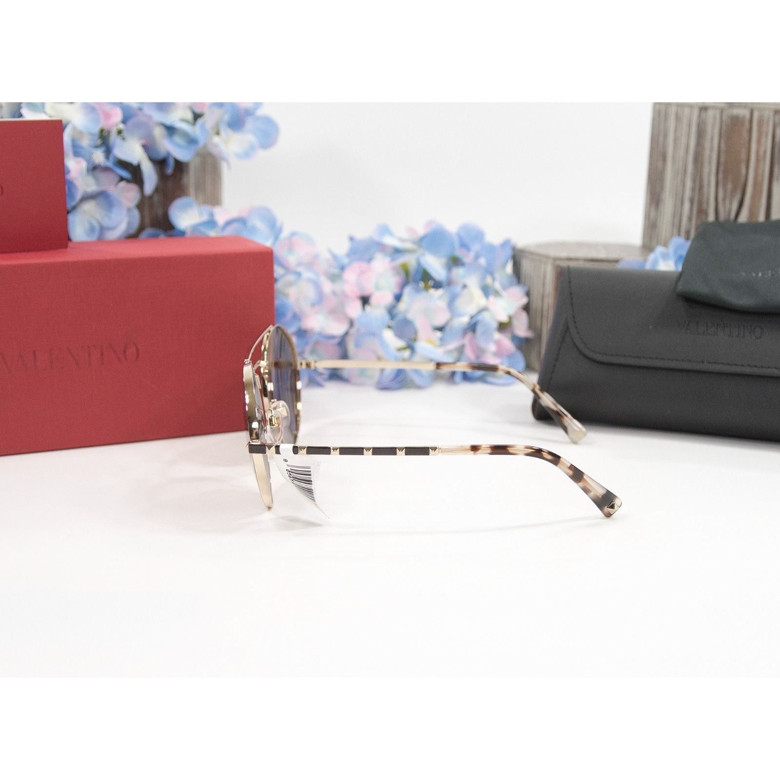 Valentino Valentino VA2036 Gold Tortoise Logo Aviator Metal Sunglasses Size ONE SIZE - 2 Thumbnail