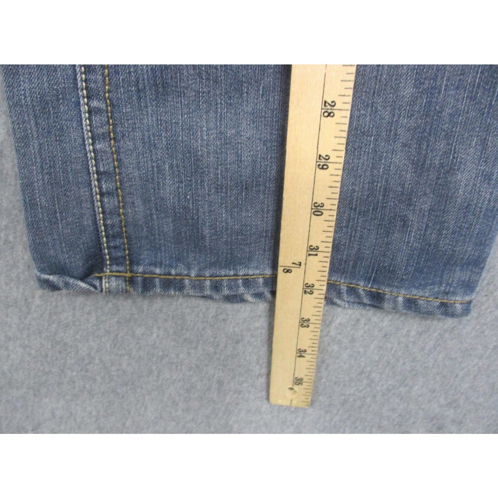 Avirex Avirex Jeans Mens 38x32 Blue Distressed Embroidered Back Pocket Straight Leg Denim Size US 38 / EU 54 - 7 Thumbnail