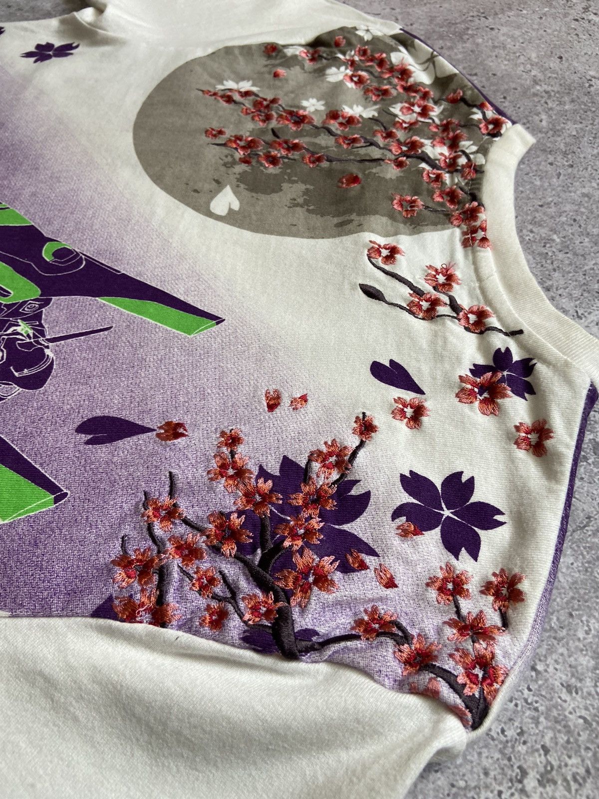 20471120 2010 Nishiki x Evangelion - Embroidery Sukajan T-Shirt Size US L / EU 52-54 / 3 - 2 Thumbnail