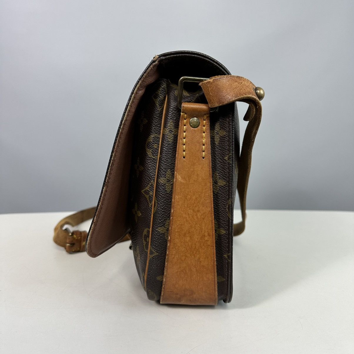 Louis Vuitton authentic COA LegitApp LOUIS VUITTON Cartouchière VNG 70s Size ONE SIZE - 7 Thumbnail