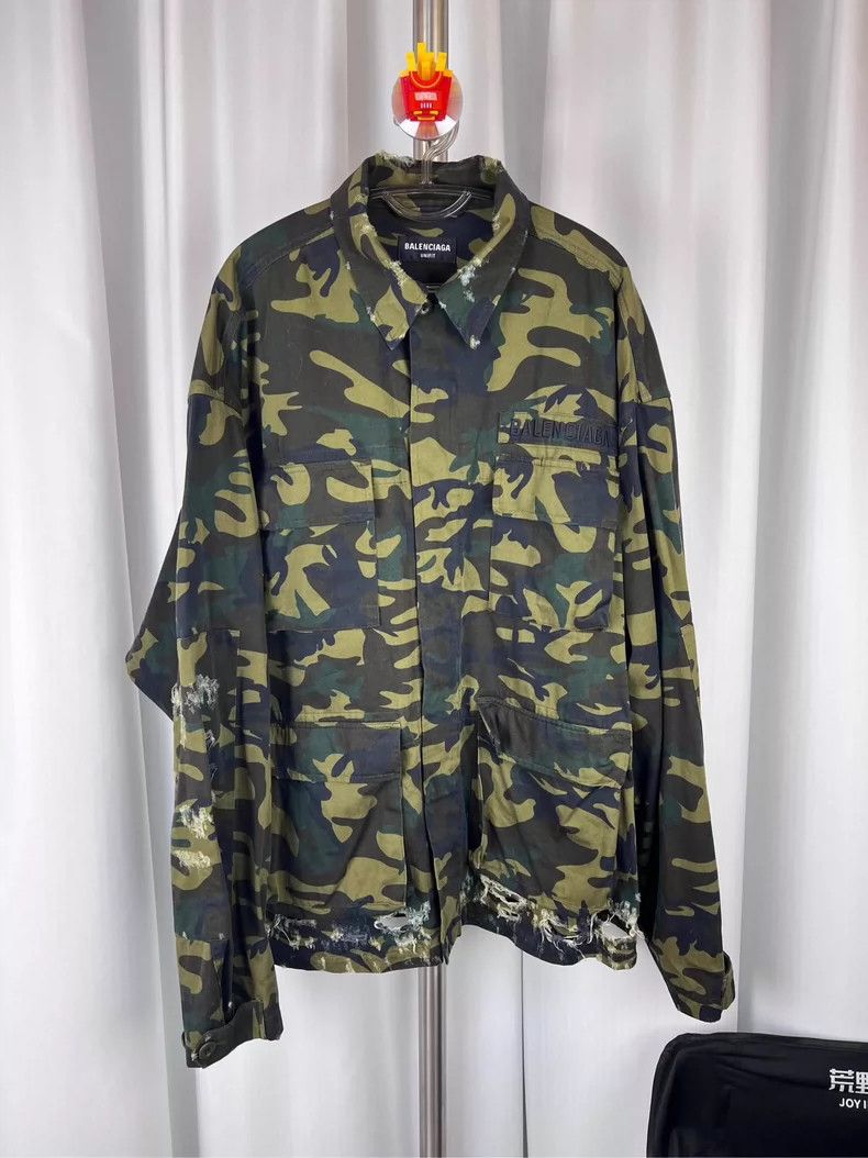 Balenciaga Balenciaga Camo Distressed Jacket SS22 - dmc Size US XS / EU 42 / 0 - 1 Thumbnail