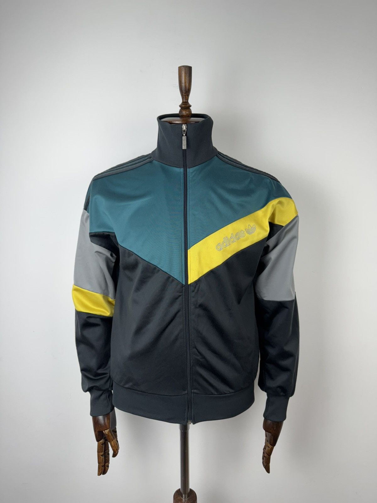 Adidas × Vintage Men’s Vintage Adidas Retro 90’ Track Top Casual Style Jacket Size US M / EU 48-50 / 2 - 1 Thumbnail