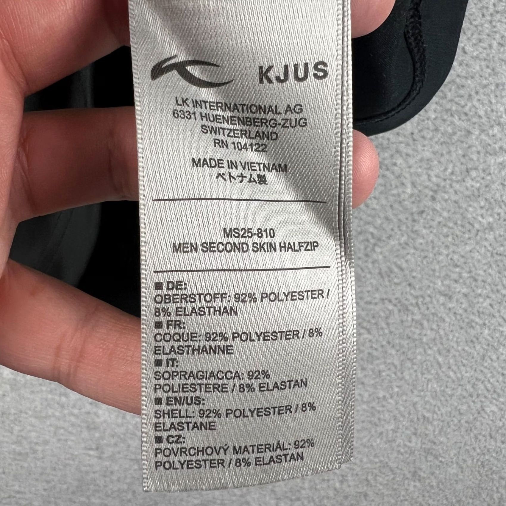 KJUS KJUS Golf Second Skin Half Zip Pullover Mens Black 48 Small Stretch Breathable Embroidered Logo Zipper Athletic Outdoor Sports Shirts (S) Size US S / EU 44-46 / 1 - 4 Thumbnail