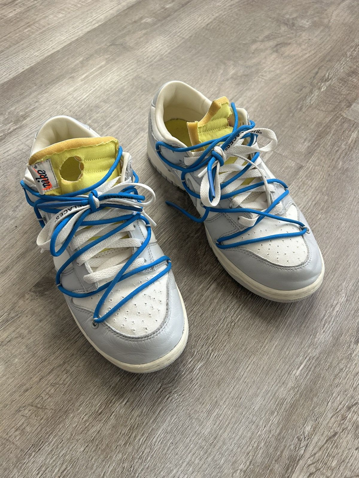 Nike × Off-White Nike Dunk Low Off-White Lot 10 Size US 9.5 / EU 42-43 - 1 Thumbnail