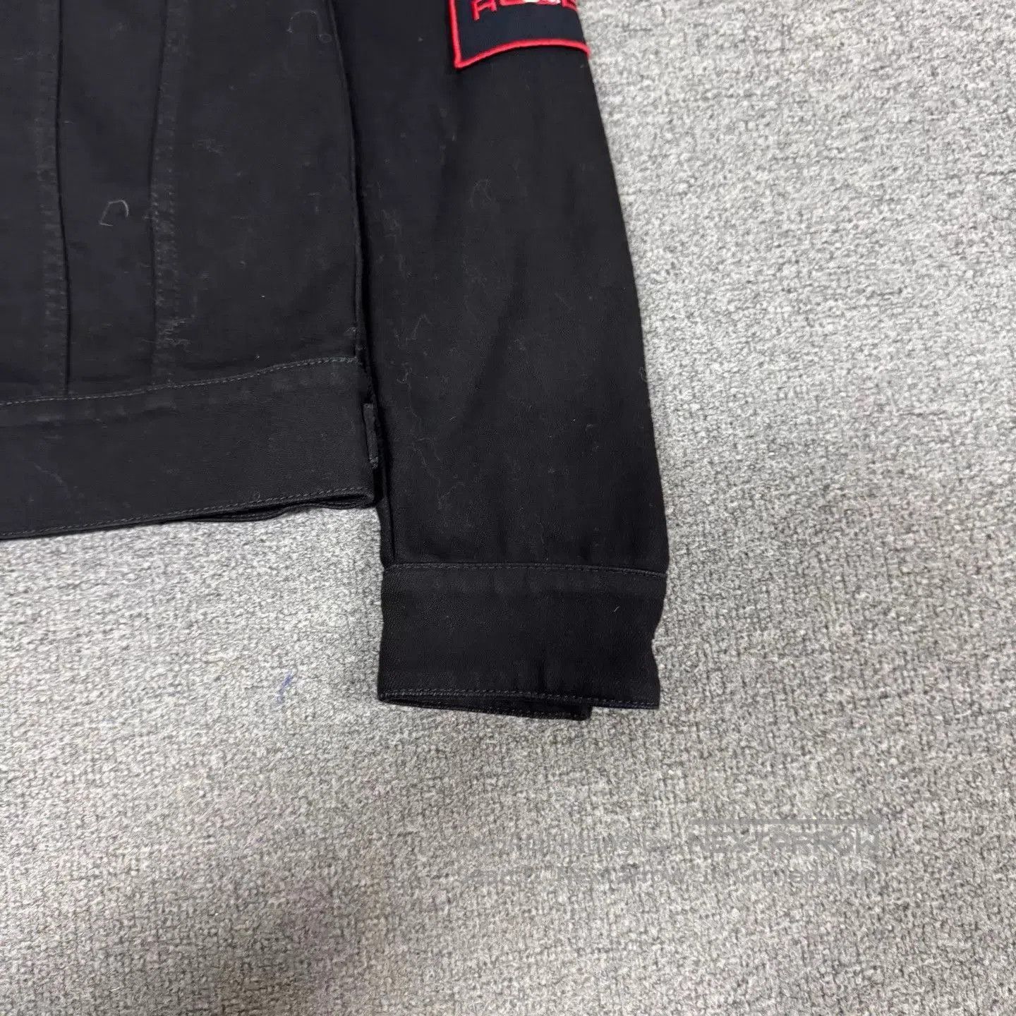 Dior Black Denim Jacket with Embroidered Sleeve Art. Size US XS / EU 42 / 0 - 6 Thumbnail