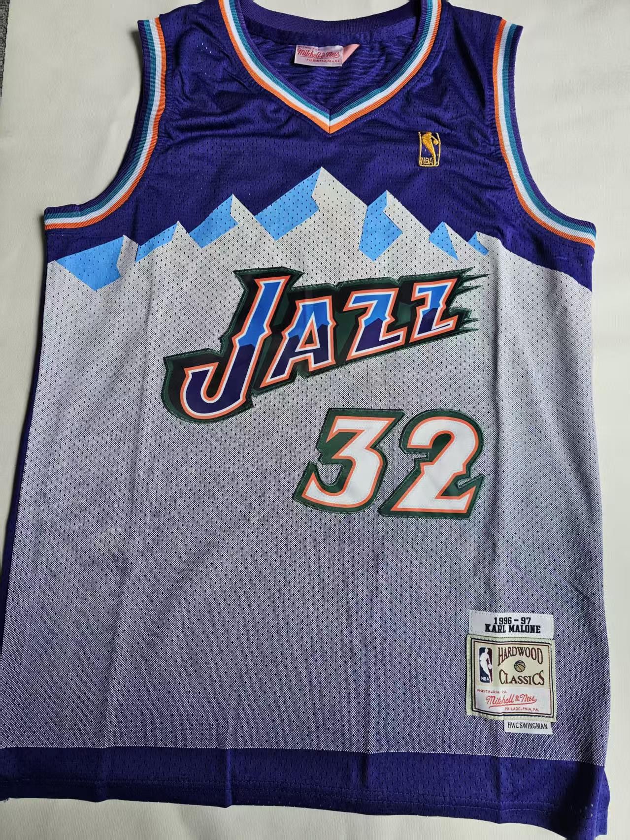 NBA Utah Jazz 32 Karl Malone Jersey Size US XL / EU 56 / 4 - 1 Thumbnail