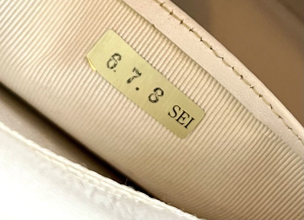 Chanel Chanel Mattelasse Size ONE SIZE - 16 Thumbnail