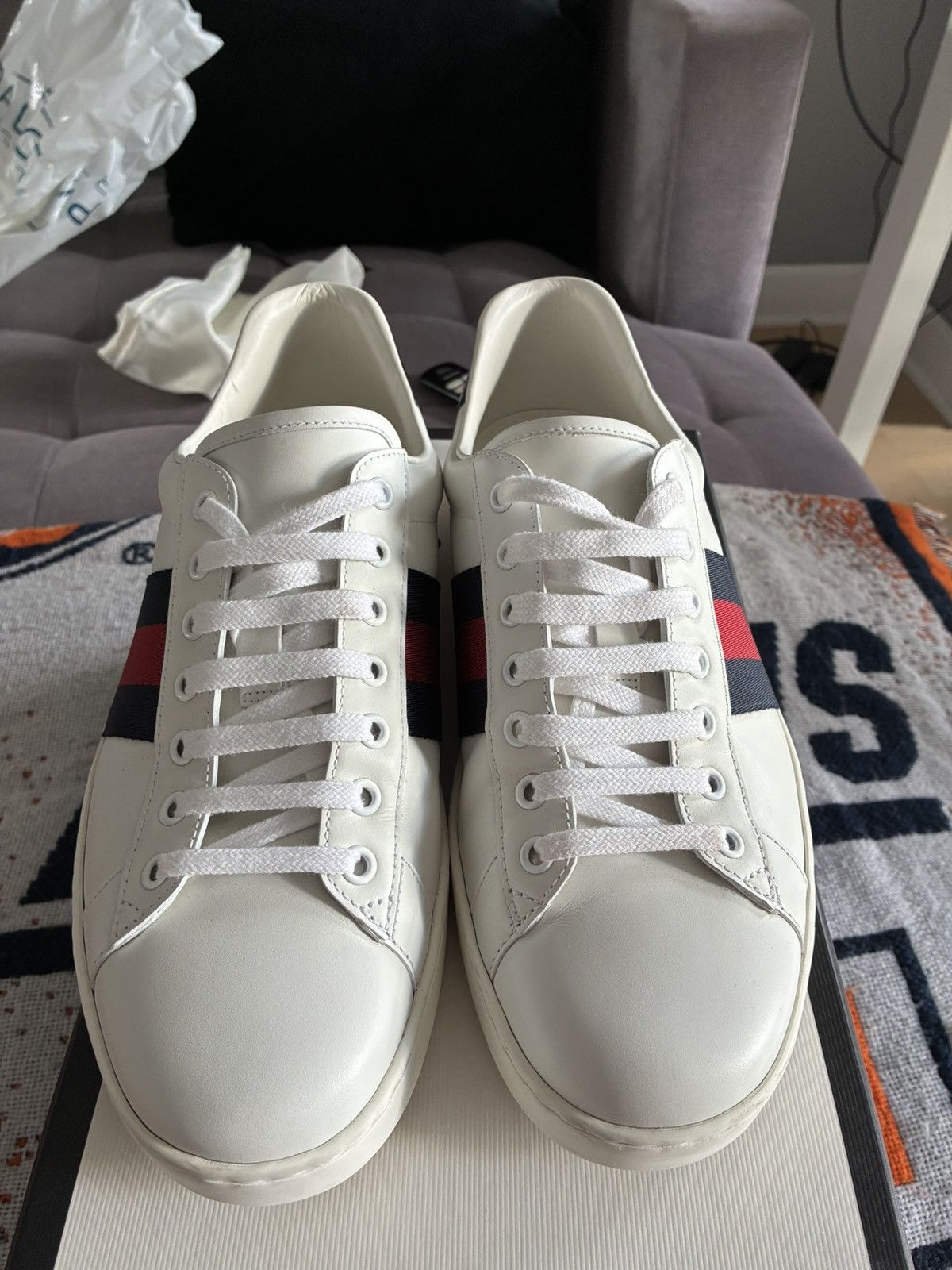 Gucci Gucci Ace Classic Leather Sneaker Size US 10 / EU 43 - 4 Thumbnail