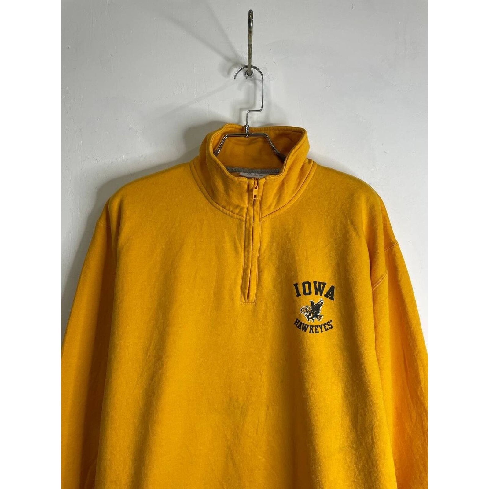Champion Vintage Champion Iowa Hawkeyes Quarter-Zip Sweatshirt XL Size US XL / EU 56 / 4 - 4 Thumbnail