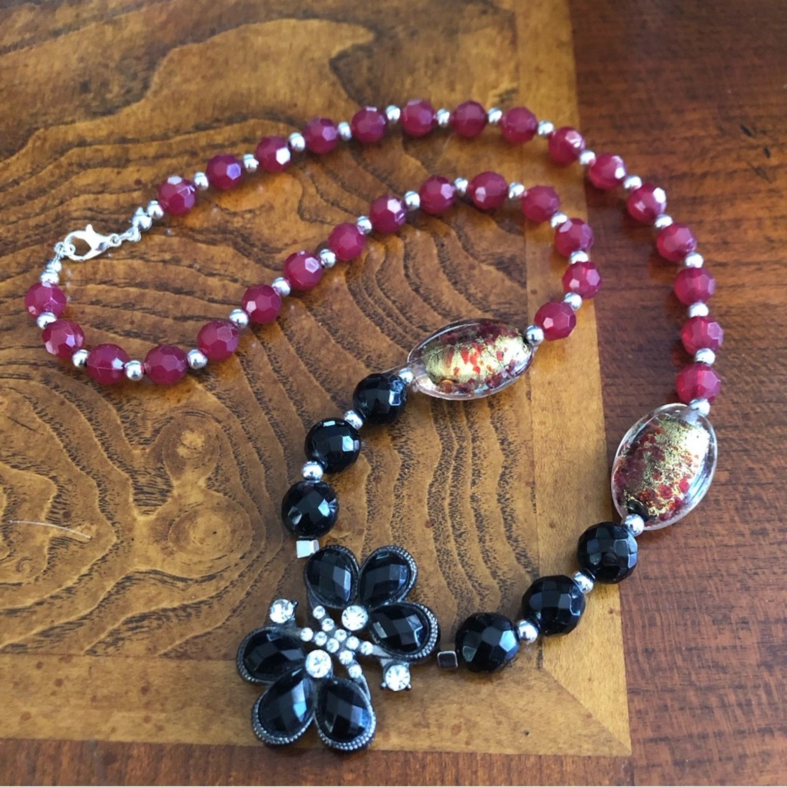 Handmade Handcrafted faceted glass and acrylic bead necklace Size ONE SIZE - 2 Thumbnail