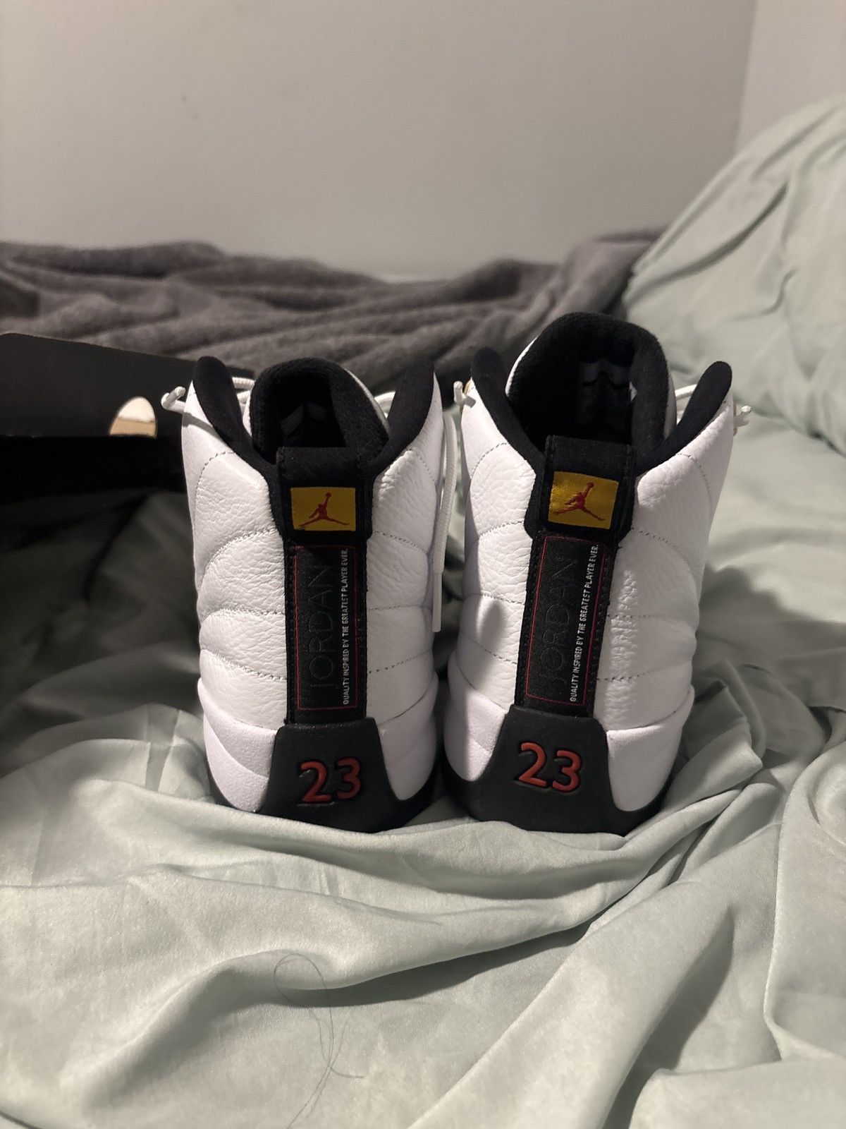 Jordan Brand Jordan retro 12 taxi Size US 9 / EU 42 - 4 Thumbnail