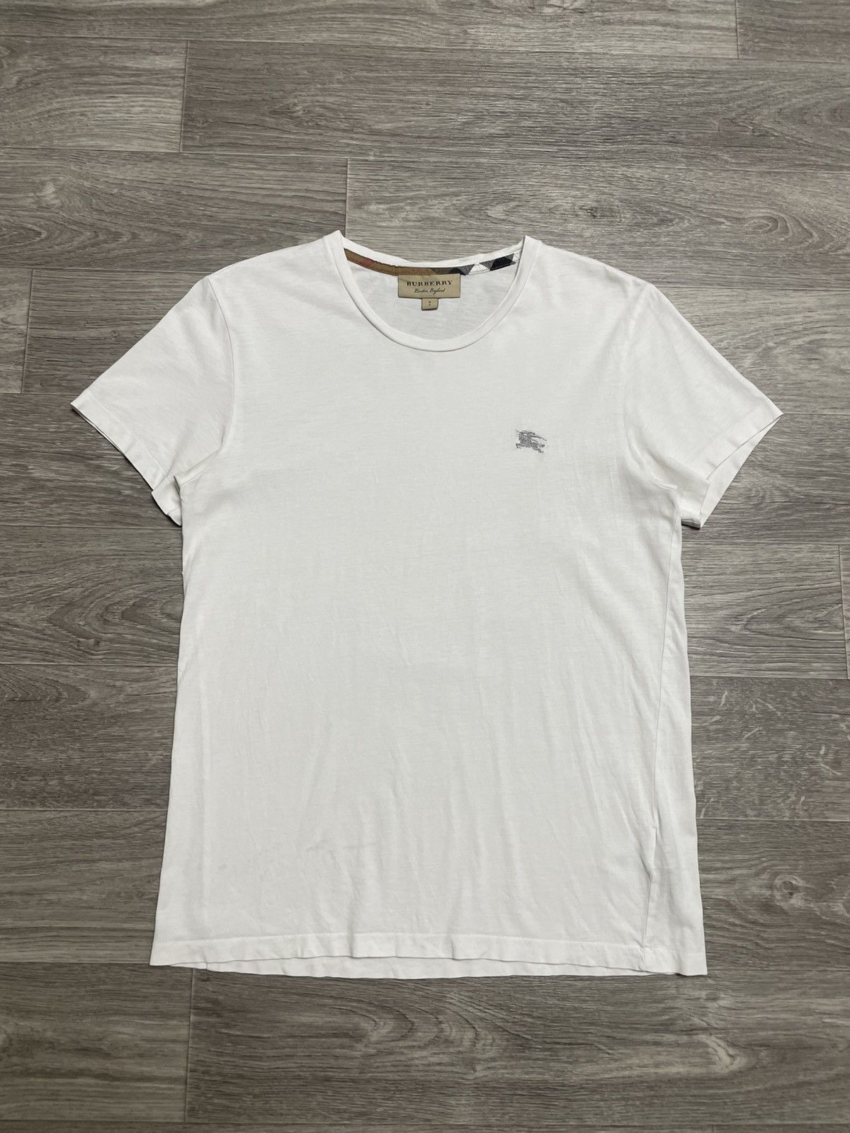Burberry Burberry White Basic T-Shirt Size US S / EU 44-46 / 1 - 1 Thumbnail