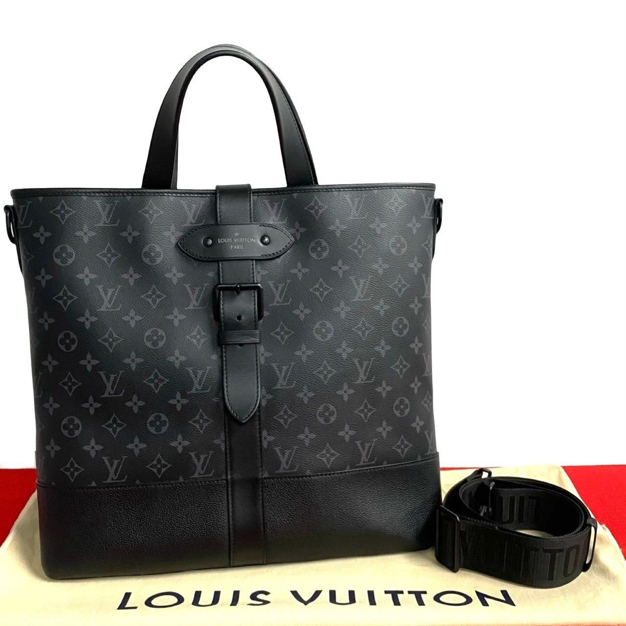 Louis Vuitton Louis Vuitton Shoulder Bag Black Leather Size ONE SIZE - 1 Thumbnail