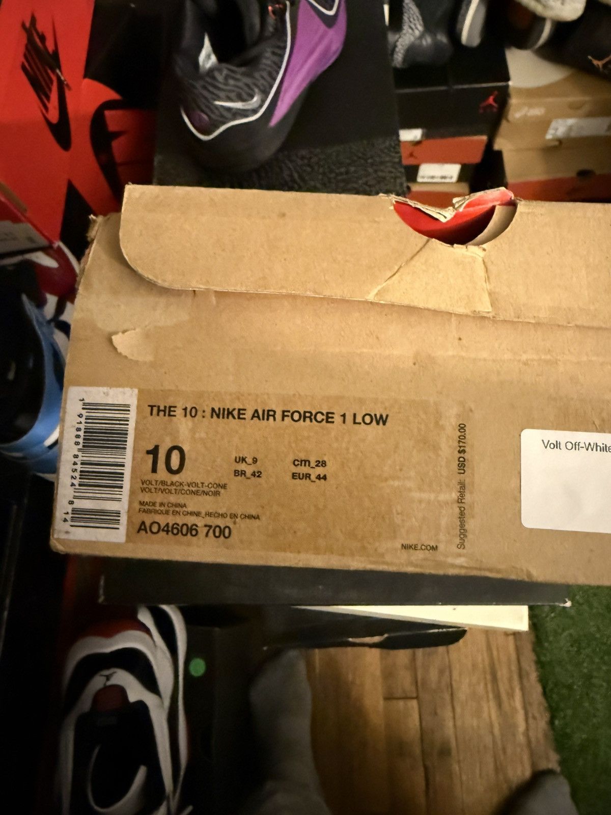 Nike × Off-White Nike off white airforce volt sz 10 Size US 10 / EU 43 - 14 Thumbnail