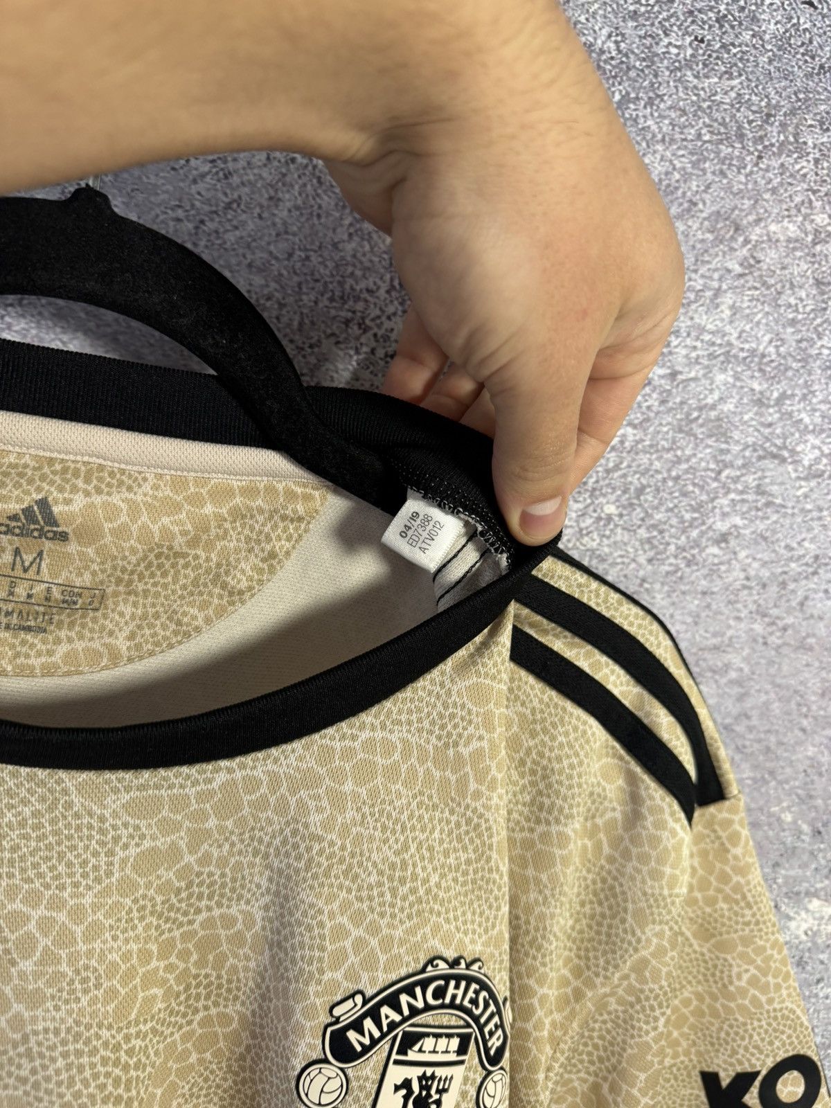 Adidas × Vintage Vintage Manchester United 2019/20 Adidas Jersey Blokcore Size US M / EU 48-50 / 2 - 11 Thumbnail