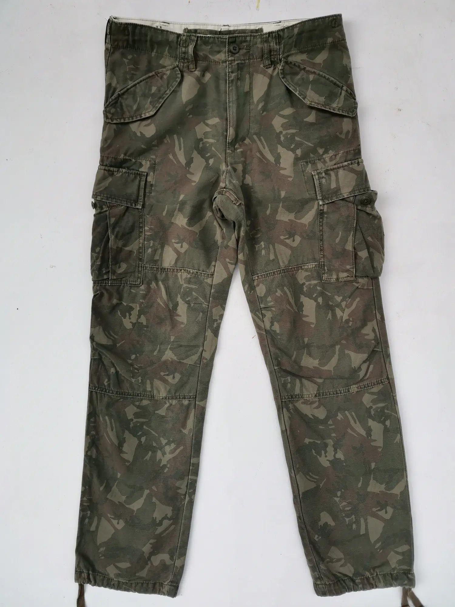 Japanese Brand × Uniqlo Rare!!! Uniqlo Tactical Cargo Multipocket Military Pants Size US 31 - 1 Thumbnail