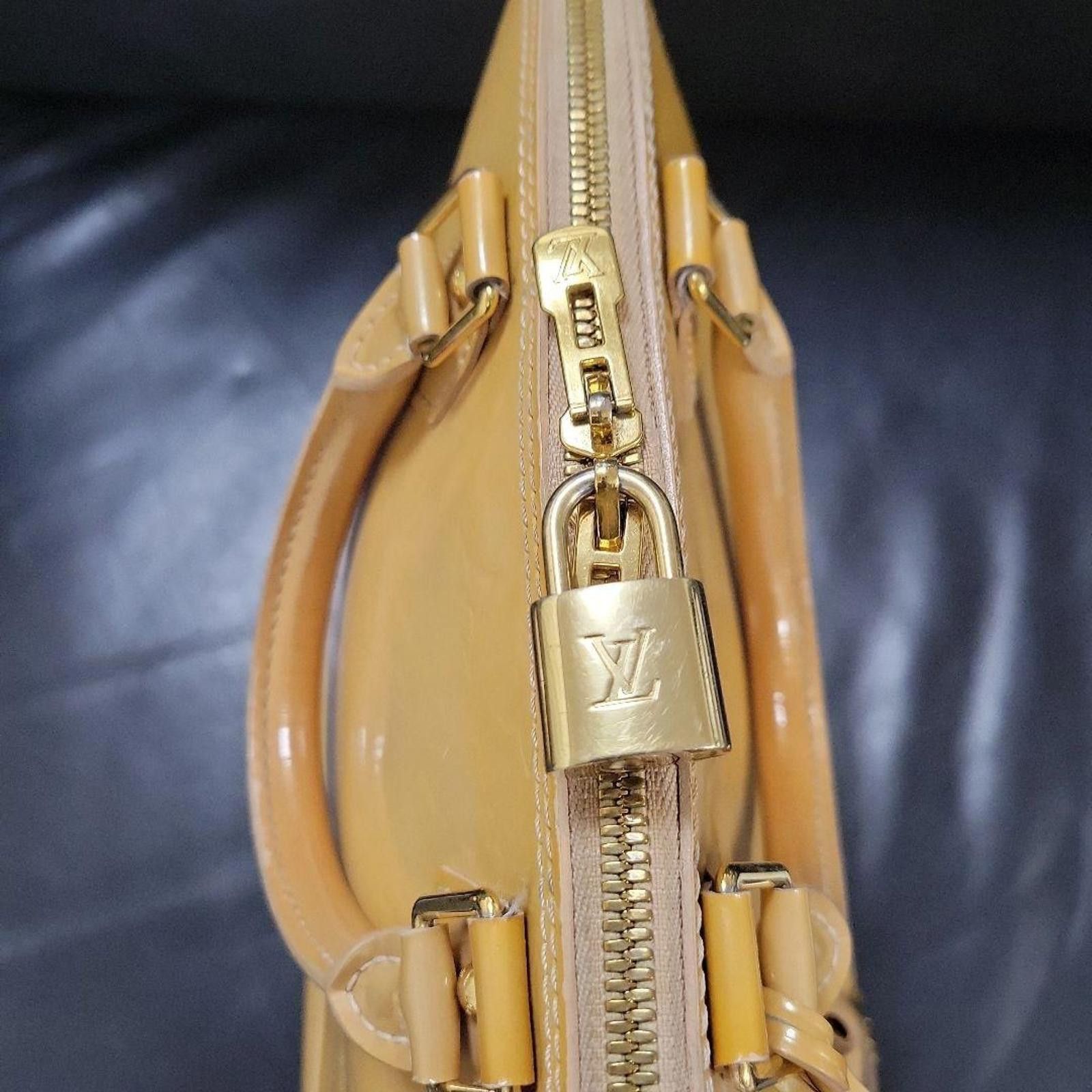Louis Vuitton Louis Vuitton - Vernis Alma PM Bag Yellow Size ONE SIZE - 4 Thumbnail
