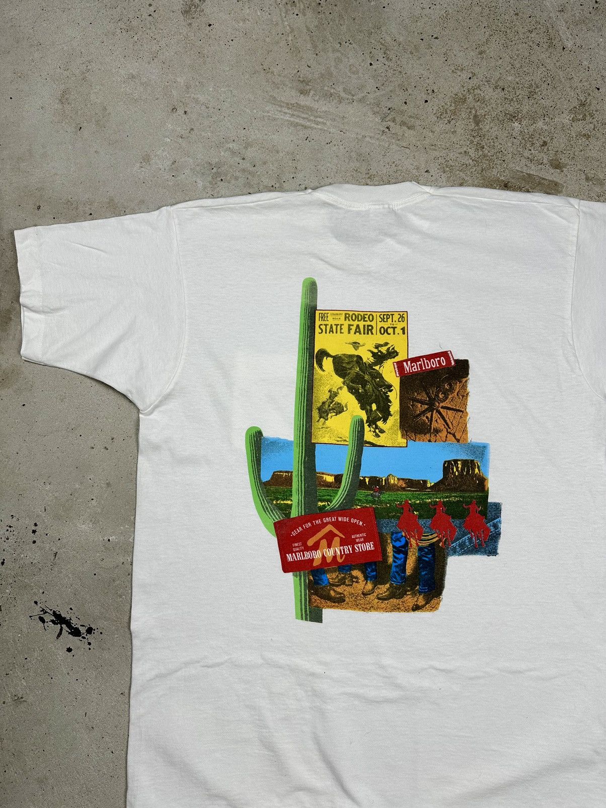 Marlboro × Vintage Vintage 90s Marlboro Country Store Big Back Print White Tee Size US XL / EU 56 / 4 - 1 Thumbnail