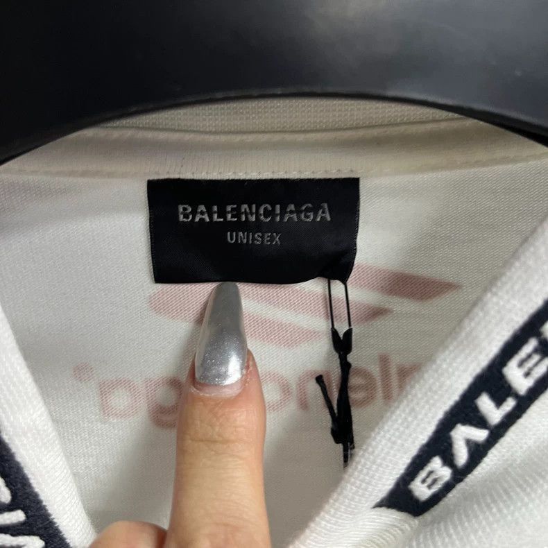 Balenciaga Balenciaga Long Sleeve White Graphic Tee-2506 Size US M / EU 48-50 / 2 - 2 Thumbnail