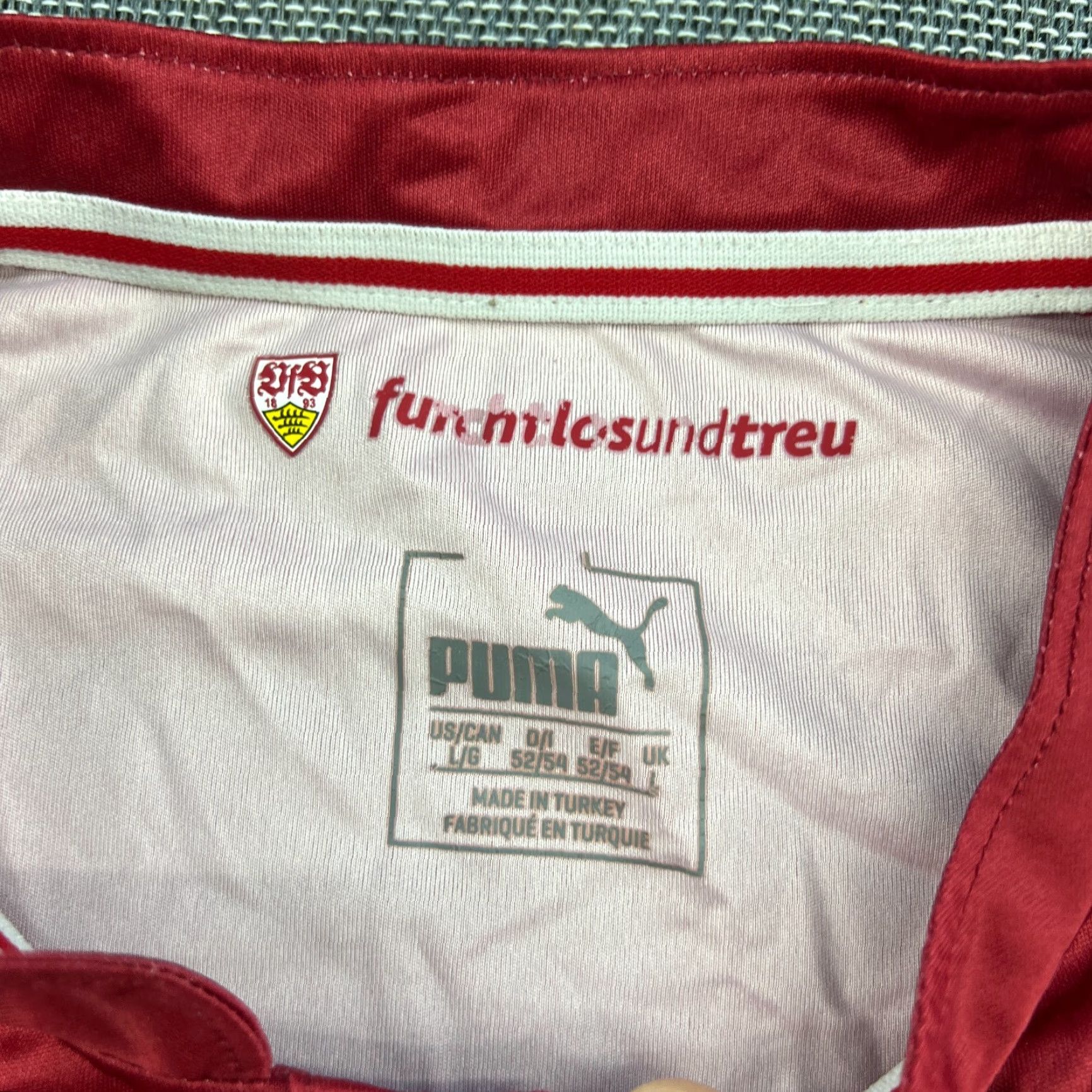 Puma PUMA Stuttgart Away Football Jersey Mens L Red Short Sleeve Jersey Sports Football ShirtMens Size US L / EU 52-54 / 3 - 6 Thumbnail