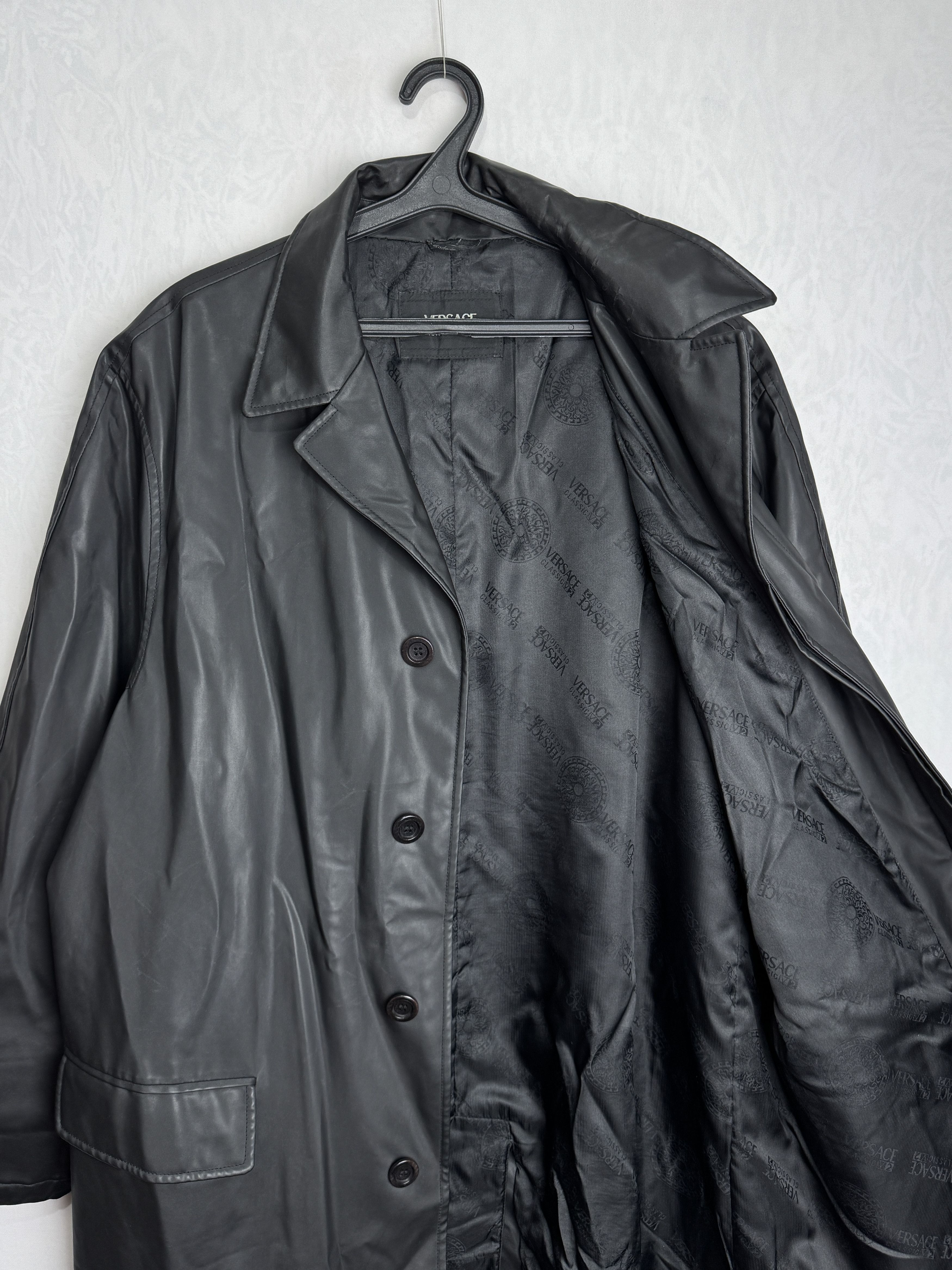 Versace VERSACE CLASSIC V2 vintage men’s oversized faux leather coat Size US XXL / EU 58 / 5 - 13 Thumbnail
