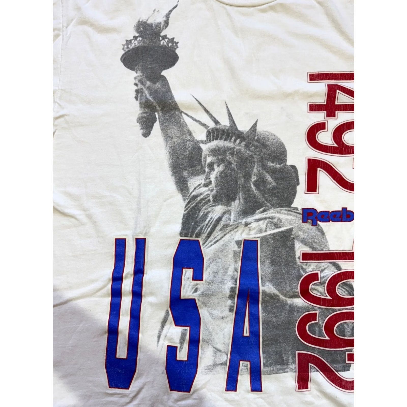 Reebok VINTAGE Reebok White Cotton Tee T-Shirt XL Men Shirt 1992 Statue Of Liberty USA 1492 1992 Mens White Cotton Tee Size US XL / EU 56 / 4 - 6 Thumbnail
