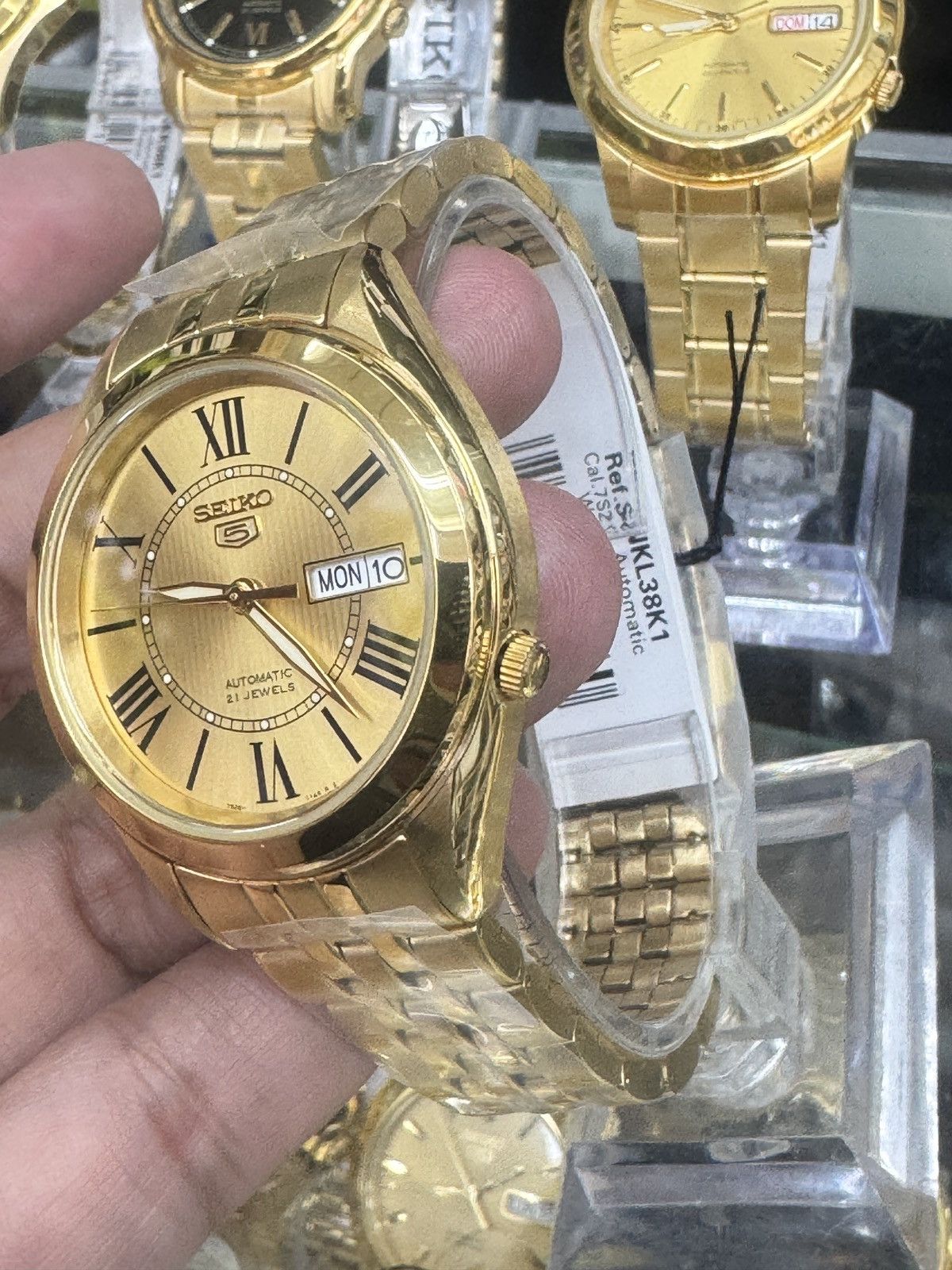 Seiko Seiko Men's Seiko 5 Automatic Gold Dial Size 40 - 2 Thumbnail