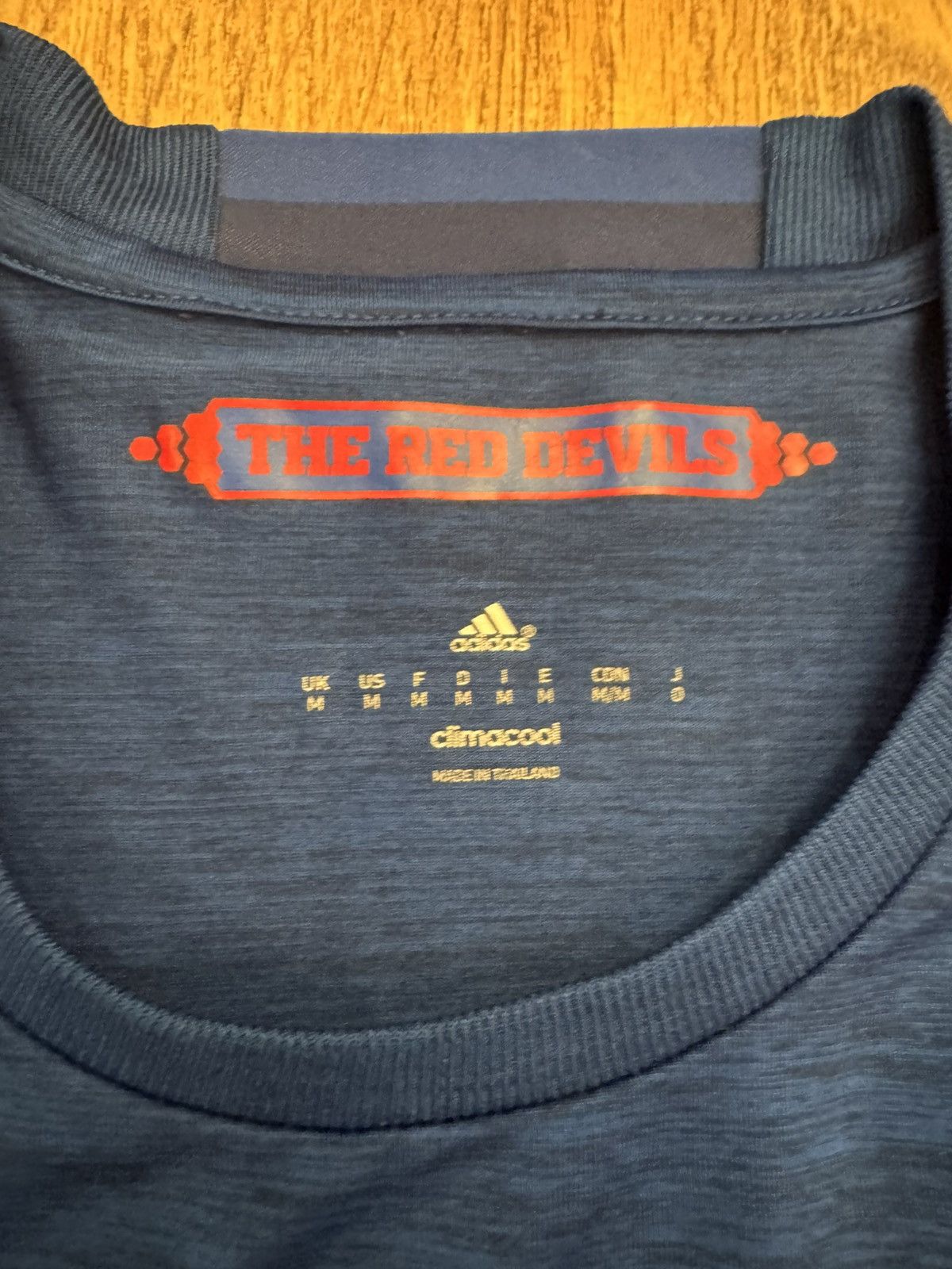 Adidas MANCHESTER UNITED 2016 2017 AWAY SOCCER JERSEY ADIDAS SZ M Size US M / EU 48-50 / 2 - 8 Thumbnail