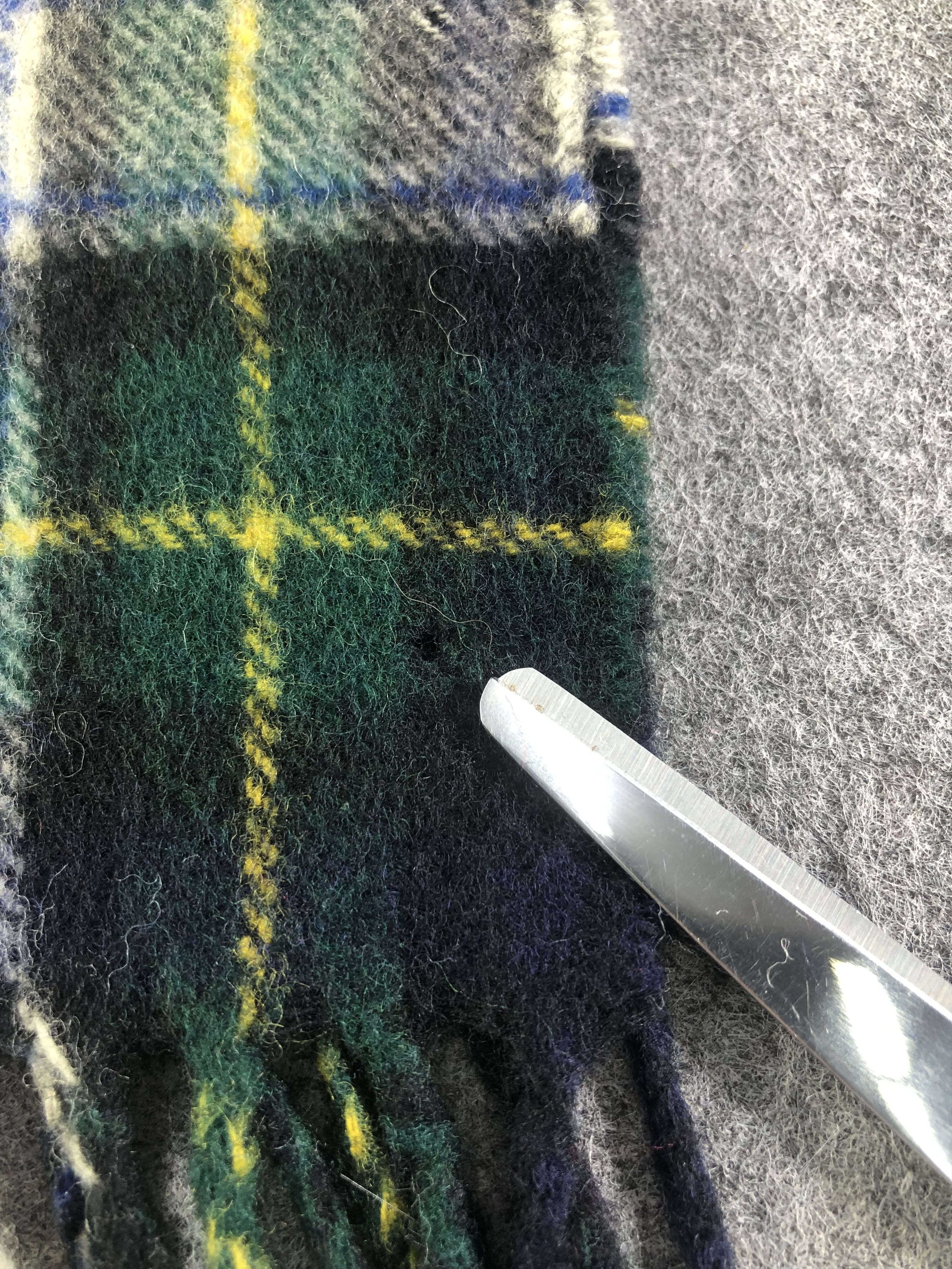 Begg x Co Begg Of AYR Scarf / Muffler / Neckwear Size ONE SIZE - 8 Thumbnail