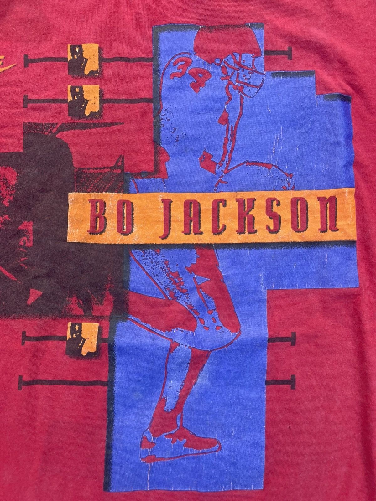 NFL × Nike Vintage Nike Bo Jackson NFL Red T-shirt Size US L / EU 52-54 / 3 - 3 Thumbnail