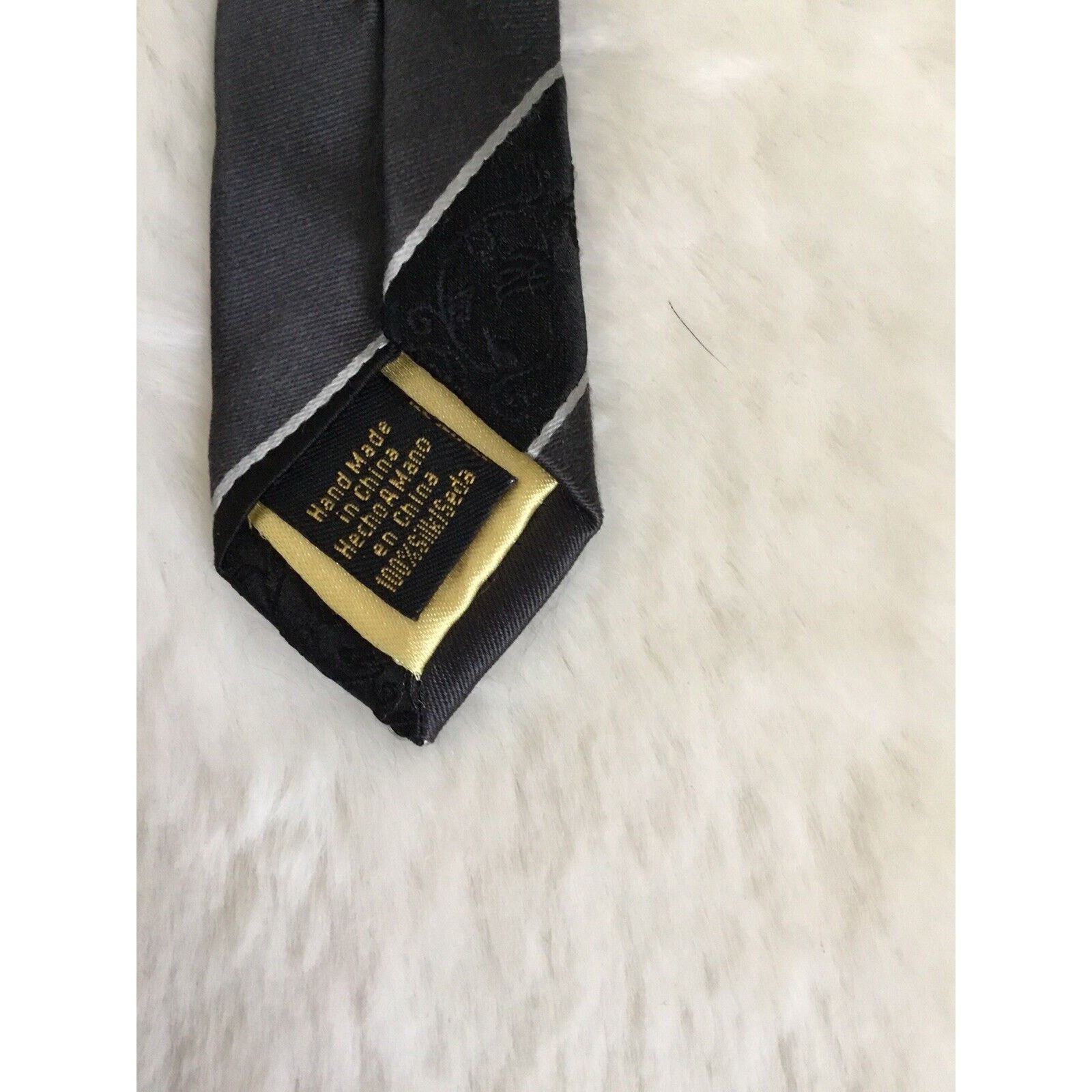 Donald Trump Donald Trump Signature Tie Gold Plate Name 100% Silk Size ONE SIZE - 12 Thumbnail