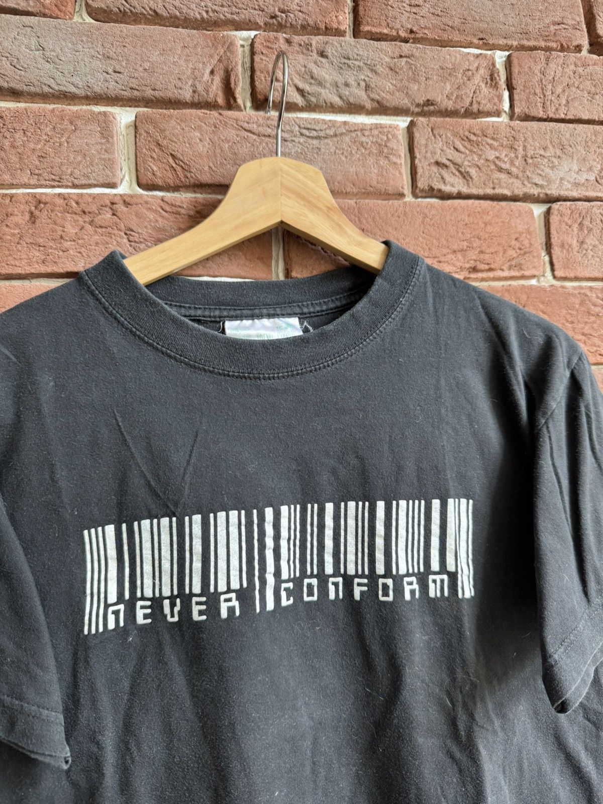 Band Tees Vintage 90s Never Conform Japan Tour Metal Band Tee Rare Size US M / EU 48-50 / 2 - 2 Thumbnail