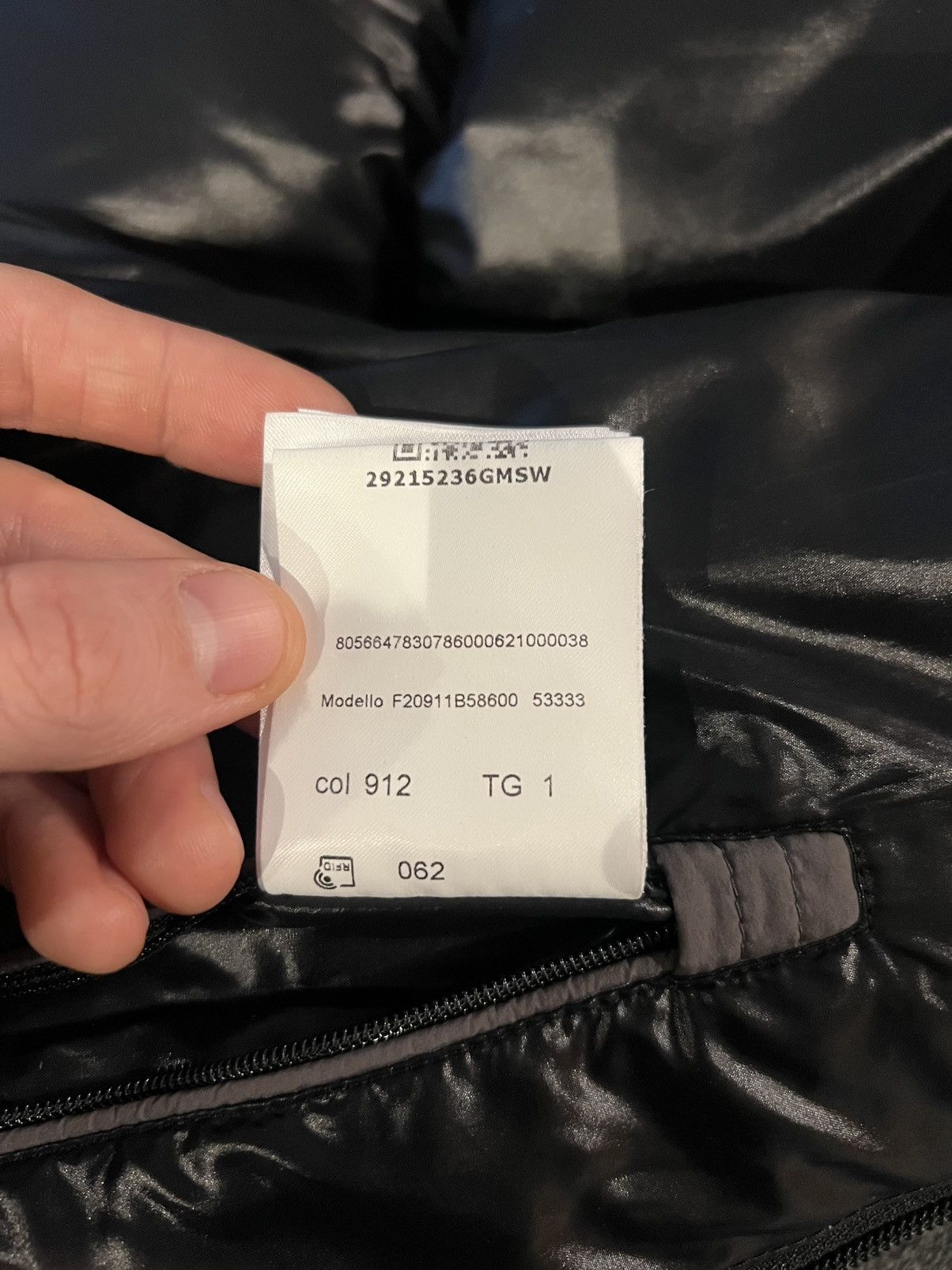 Moncler Moncler Arcachon Giubbotto Hooded Down Jacket Gray Nylon Size US M / EU 48-50 / 2 - 22 Thumbnail