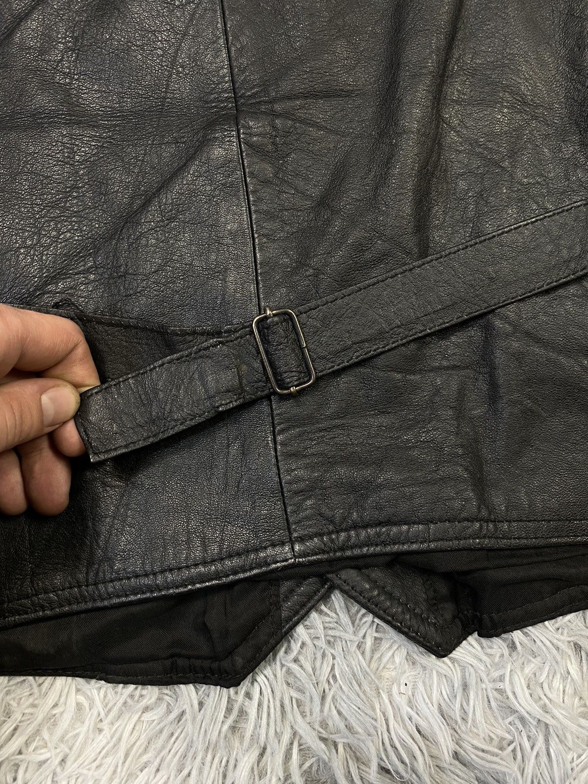 Leather Vintage Black Leather Vest Japanese Brand Size 50L - 5 Thumbnail