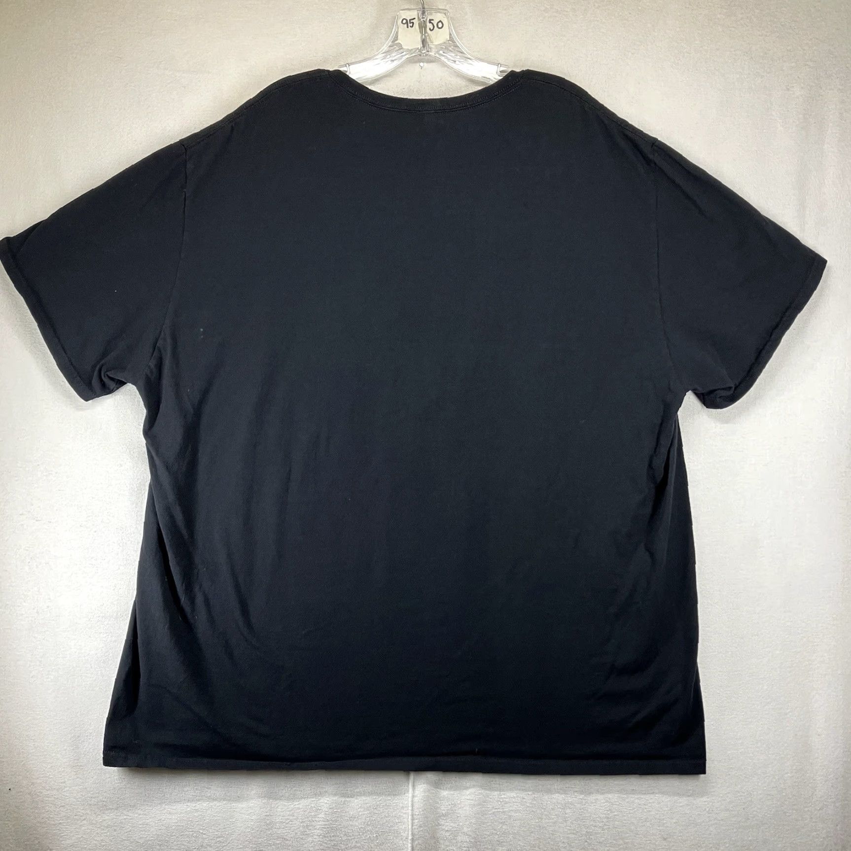 Vintage Jujutsu Kaisen Anime Black T-Shirt Mens 3XL All Cotton Front Graphic Crew Neck Short Sleeve Mug Crunchyroll Brand? Wait Size US XXL / EU 58 / 5 - 2 Thumbnail