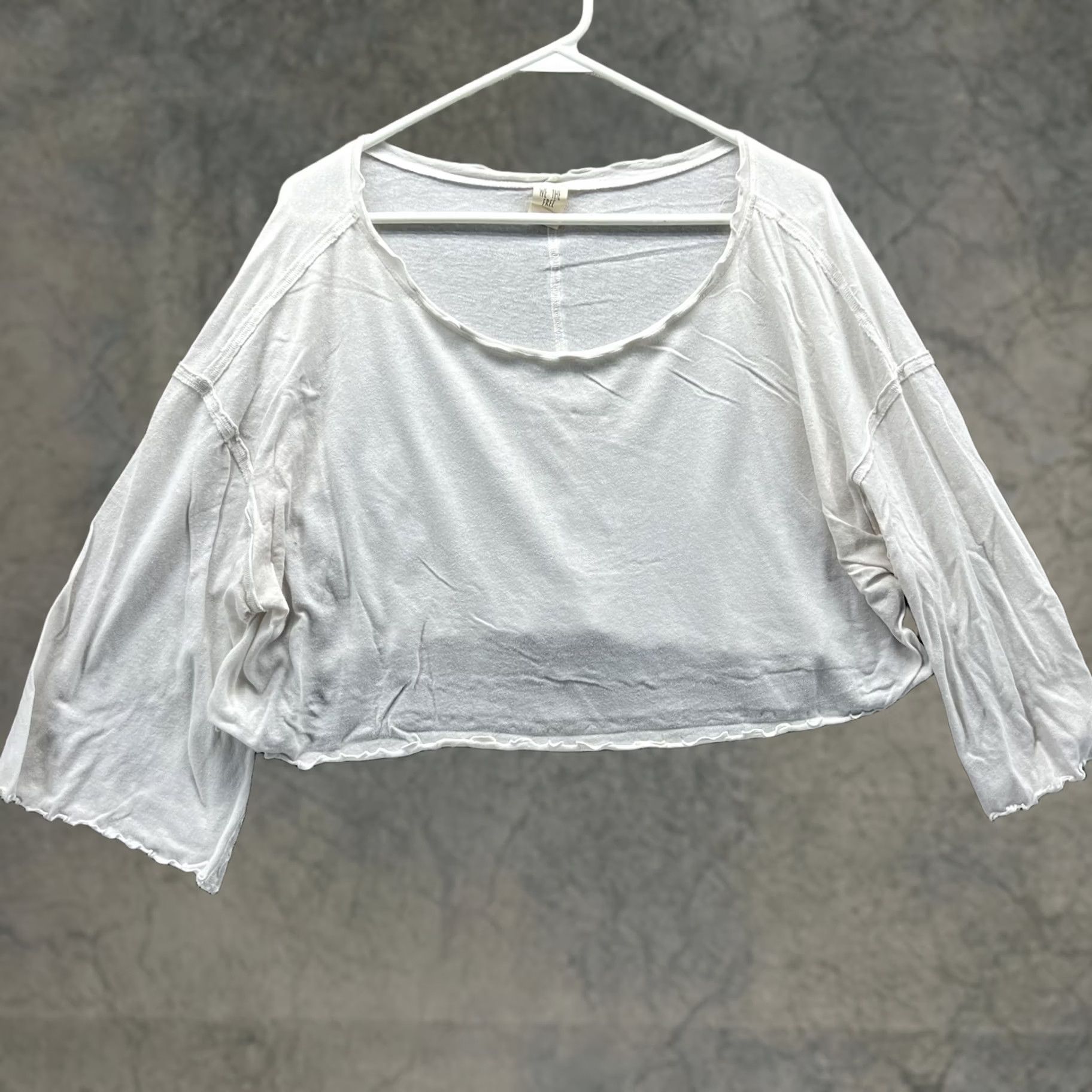 Vintage We The Free Shirt Womens XS White Cropped Scoop Neck Dolman 3/4 Sleeve Top Size XS / US 0-2 / IT 36-38 - 1 Thumbnail