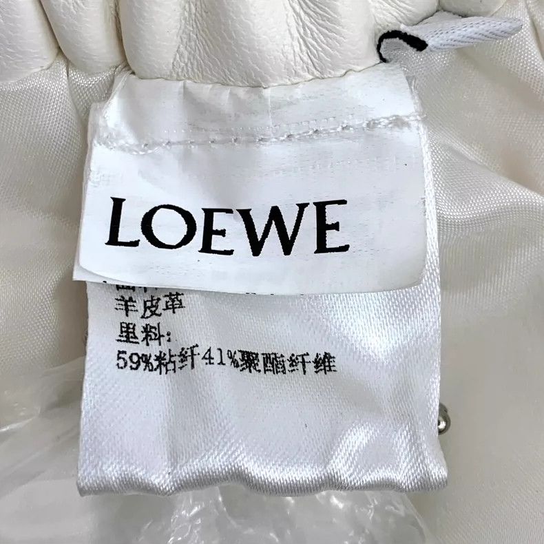 Loewe Loewe sizeS Light white sheepskin pull cord casual shorts Size 28" / US 6 / IT 42 - 7 Thumbnail