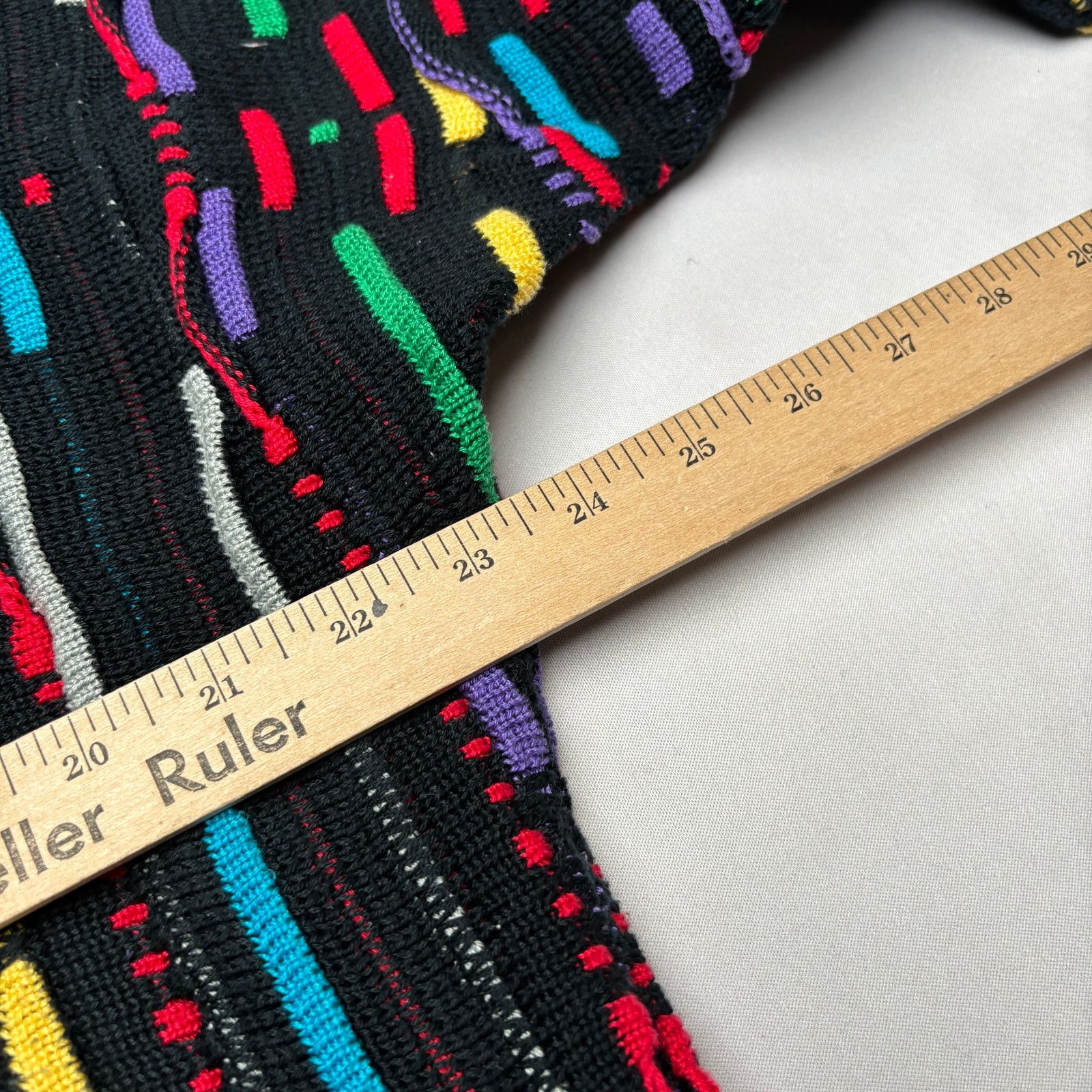 Coogi × Vintage Vintage Coogi Rainbow 3D Knit Sweater Men's Large Biggie 90s Size US L / EU 52-54 / 3 - 6 Thumbnail