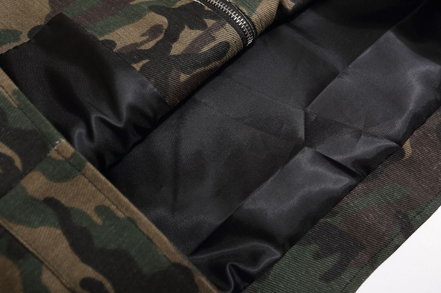 Japanese Brand × Vintage Vintage Detroit Camouflage Design Winter Jacket Size US XL / EU 56 / 4 - 9 Thumbnail