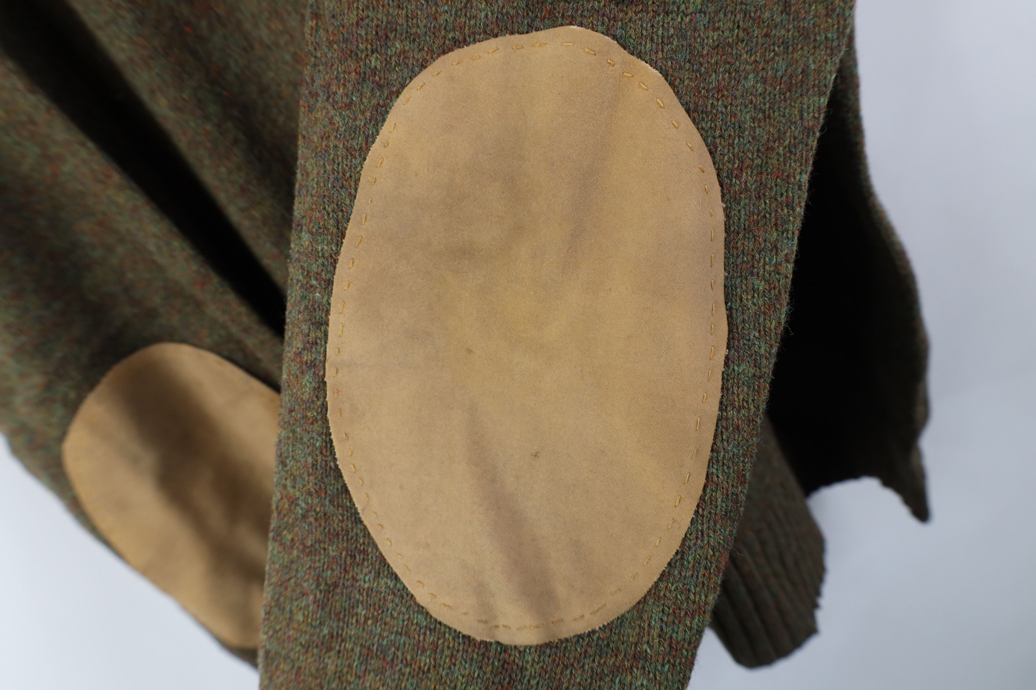 Vintage Vintage 50s Fleck Elbow Patch Wool Knit V-Neck Sweater Size US XL / EU 56 / 4 - 4 Thumbnail