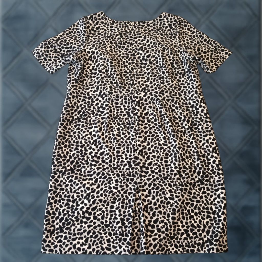 Talbots Talbots Sheath Dress Plus Size 16WP Black Gray Animal Print Short Sleeve Woman 16W Knee Length Vintage No Size 38" / US 16 / IT 52 - 1 Thumbnail