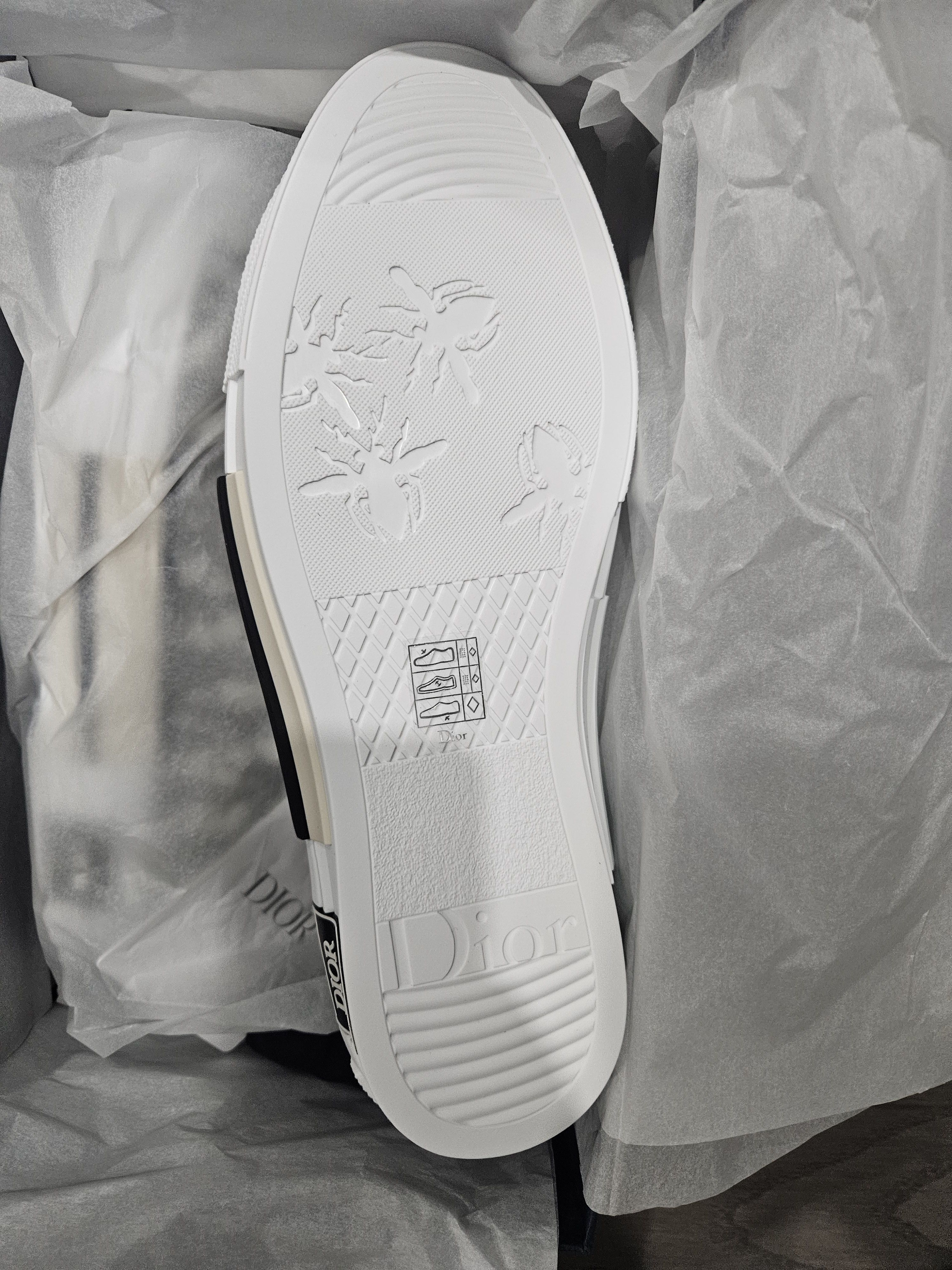 Dior Dior B23 Lowtop DS BRAND NEW Size US 10 / EU 43 - 4 Thumbnail