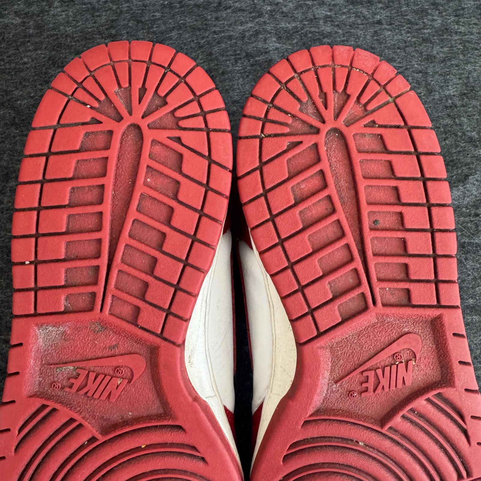Nike Nike Shoes Men's 9.5 Red Dunk High 2003 304717-661 Size US 9 / EU 42 - 7 Thumbnail