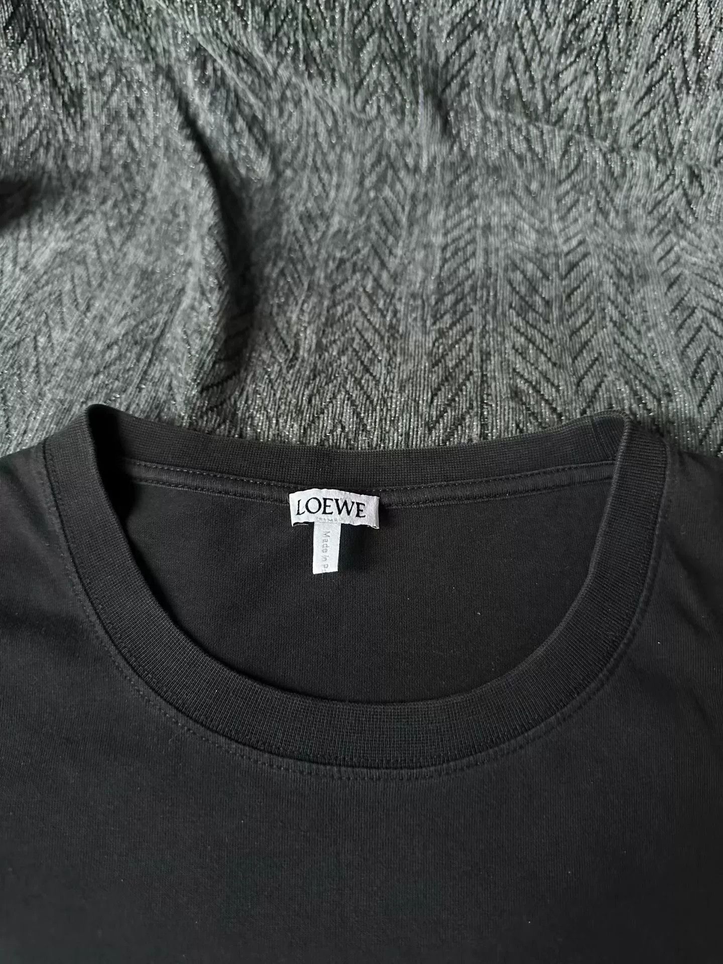 Loewe black embroidered short sleeve t-shirt L Size US L / EU 52-54 / 3 - 1 Preview