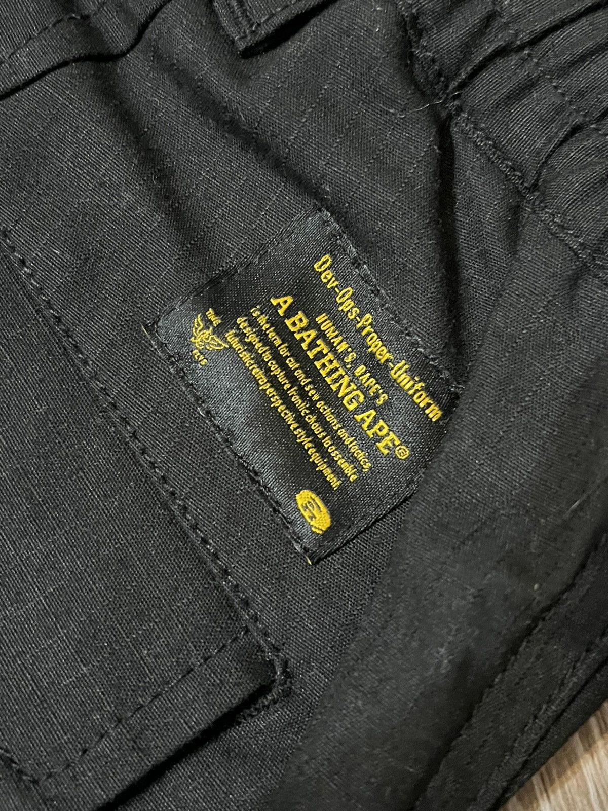 Bape BAPE Extra Long Cargos Side Pockets With Spellout Logo Size US 31 - 6 Thumbnail