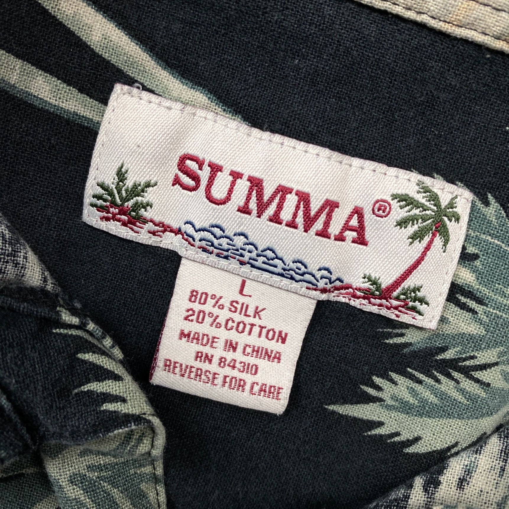 Vintage VINTAGE Summa Hawaiian Shirt Button Up L Silk Black Cocktail Surfboard Palm Shirt Size US L / EU 52-54 / 3 - 3 Thumbnail