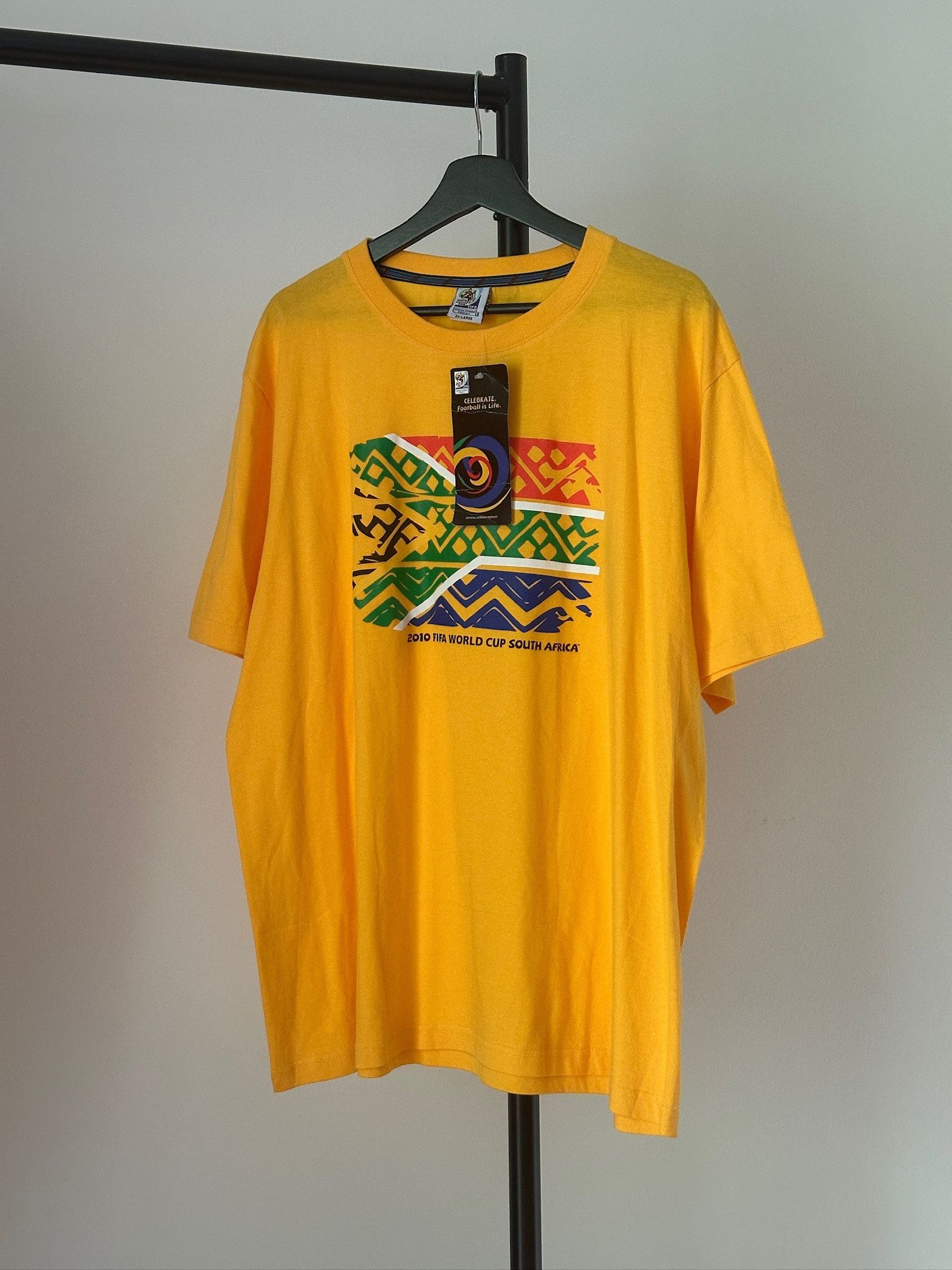 Vintage 2010 FIFA World Cup South Africa T-Shirt Size US XXL / EU 58 / 5 - 1 Thumbnail