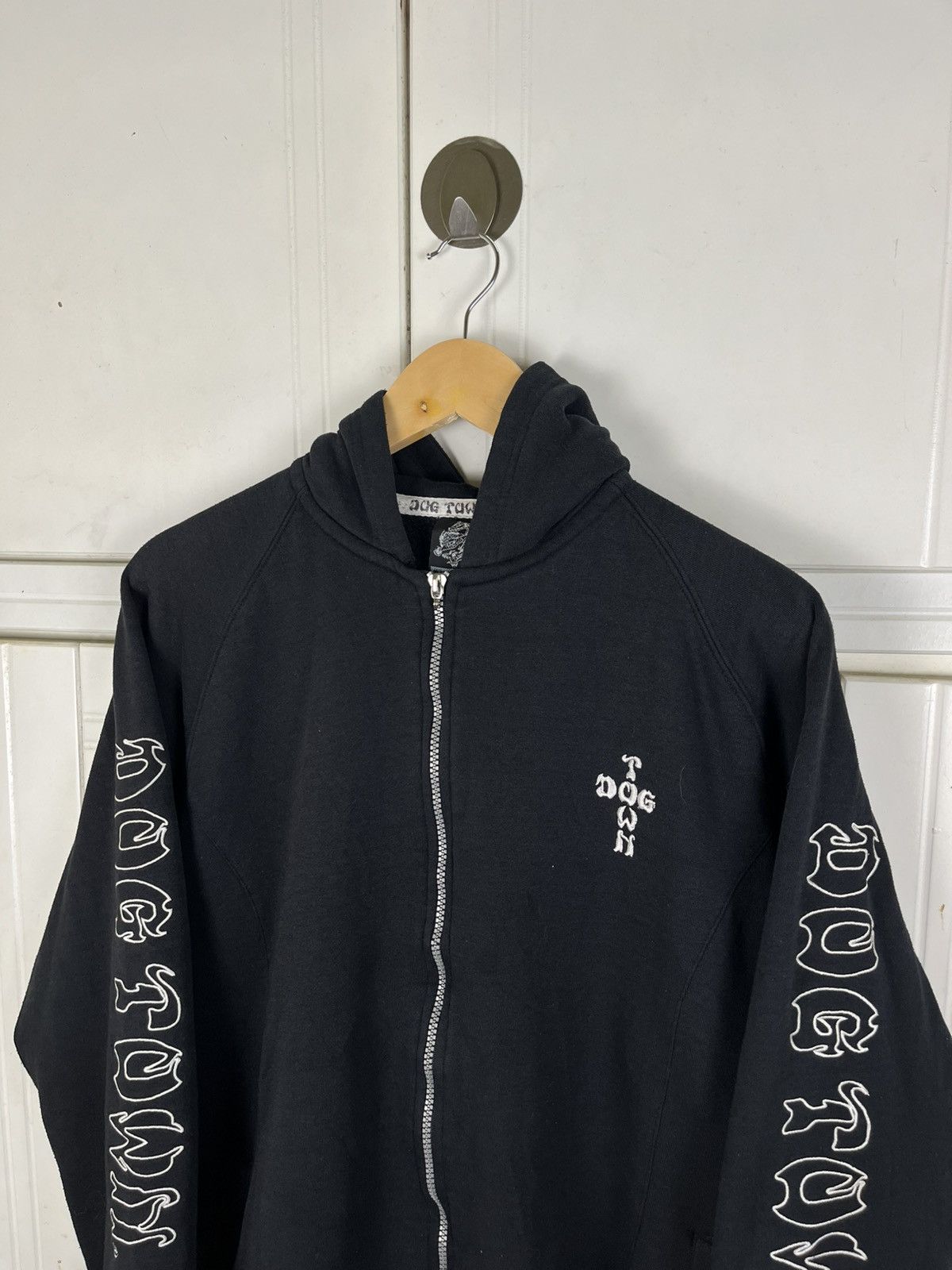 Dogtown × Vintage Vintage Dogtown Zip Up Hoodie Size US XL / EU 56 / 4 - 3 Thumbnail